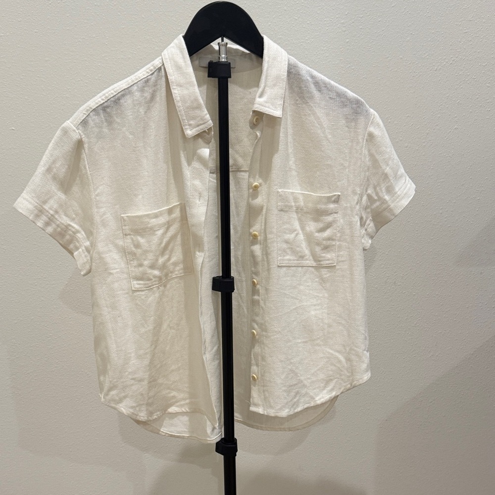 Madewell Cream Short-Sleeve Button-Up Shirt with Chest Pockets